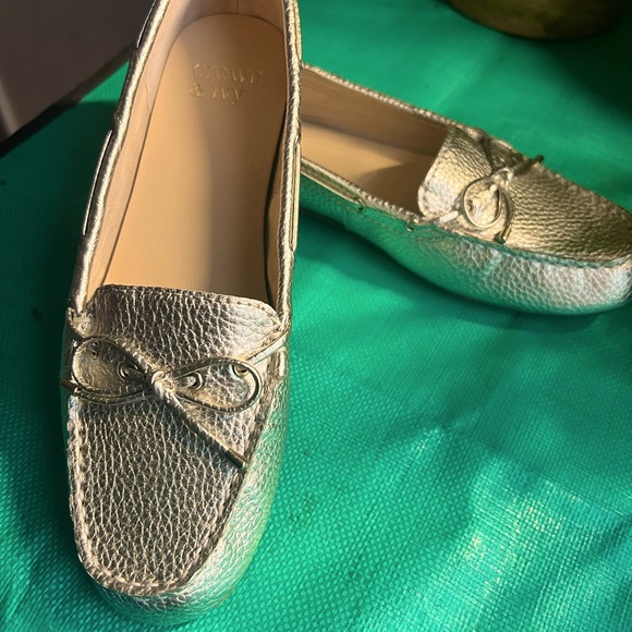 Crown & Ivy sz 7.5 Gold Malya flats NWOT - Picture 2 of 13